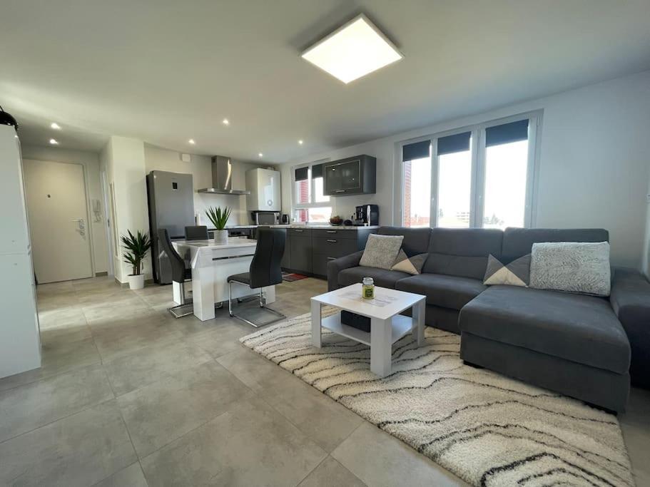 Appartement T3 En Centre-Ville De Thonon-Les-Bains Esterno foto